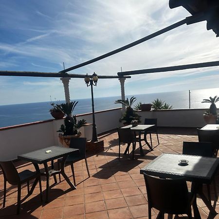 Hotel Punto Azzurro Forio di Ischia Exterior foto