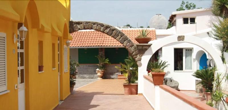 Hotel Punto Azzurro Forio di Ischia Exterior foto