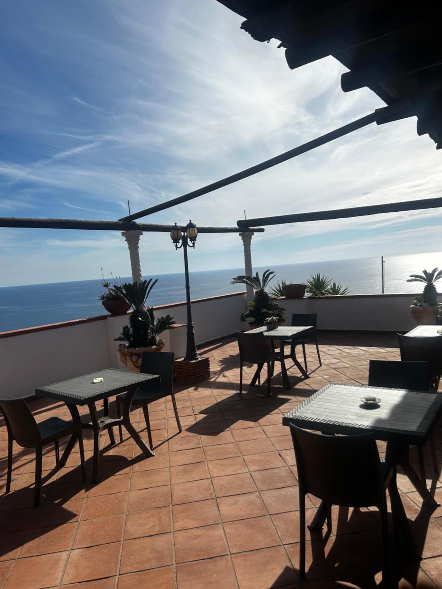 Hotel Punto Azzurro Forio di Ischia Exterior foto